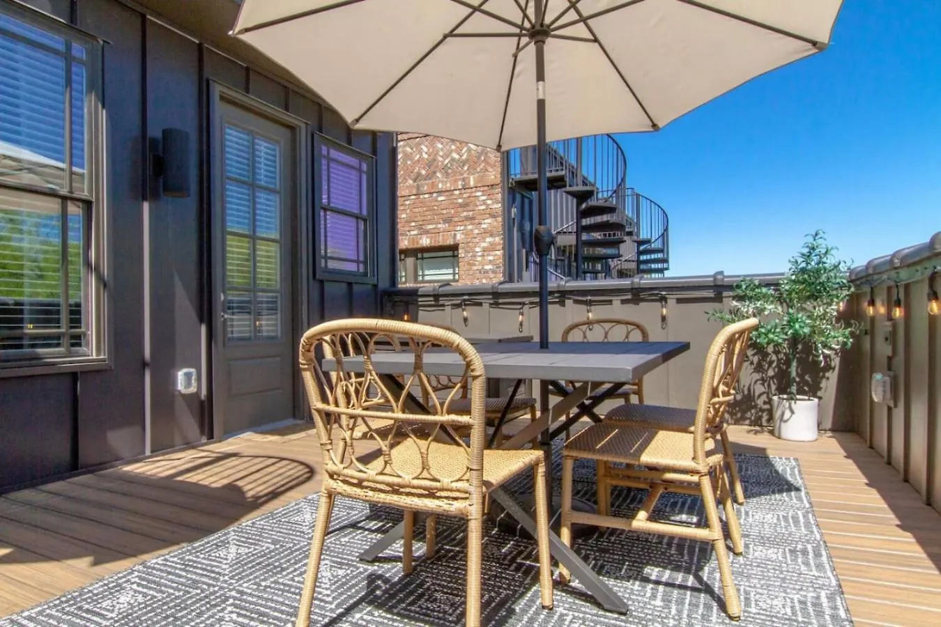 The Ultimate Double Rooftop Deck With Skyline Views Nashville USA